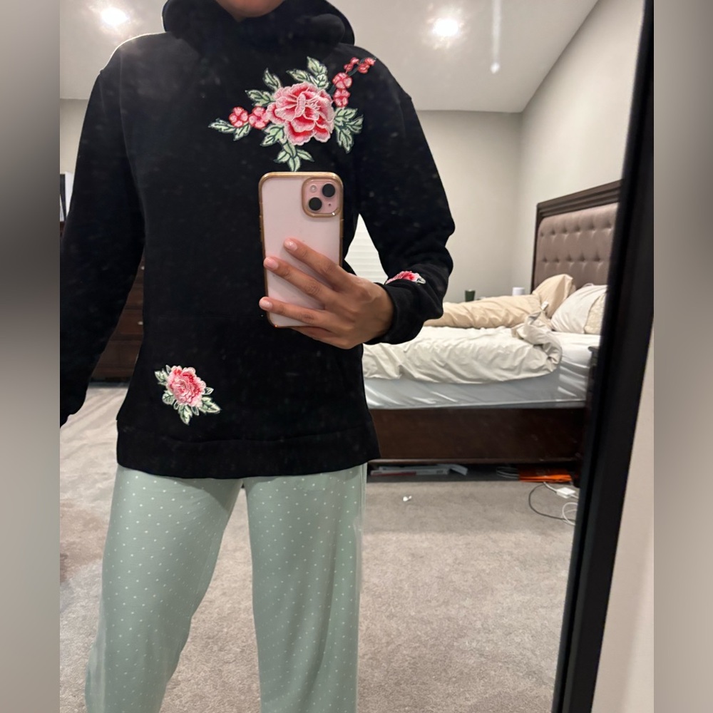 Black Floral Sweatshirt